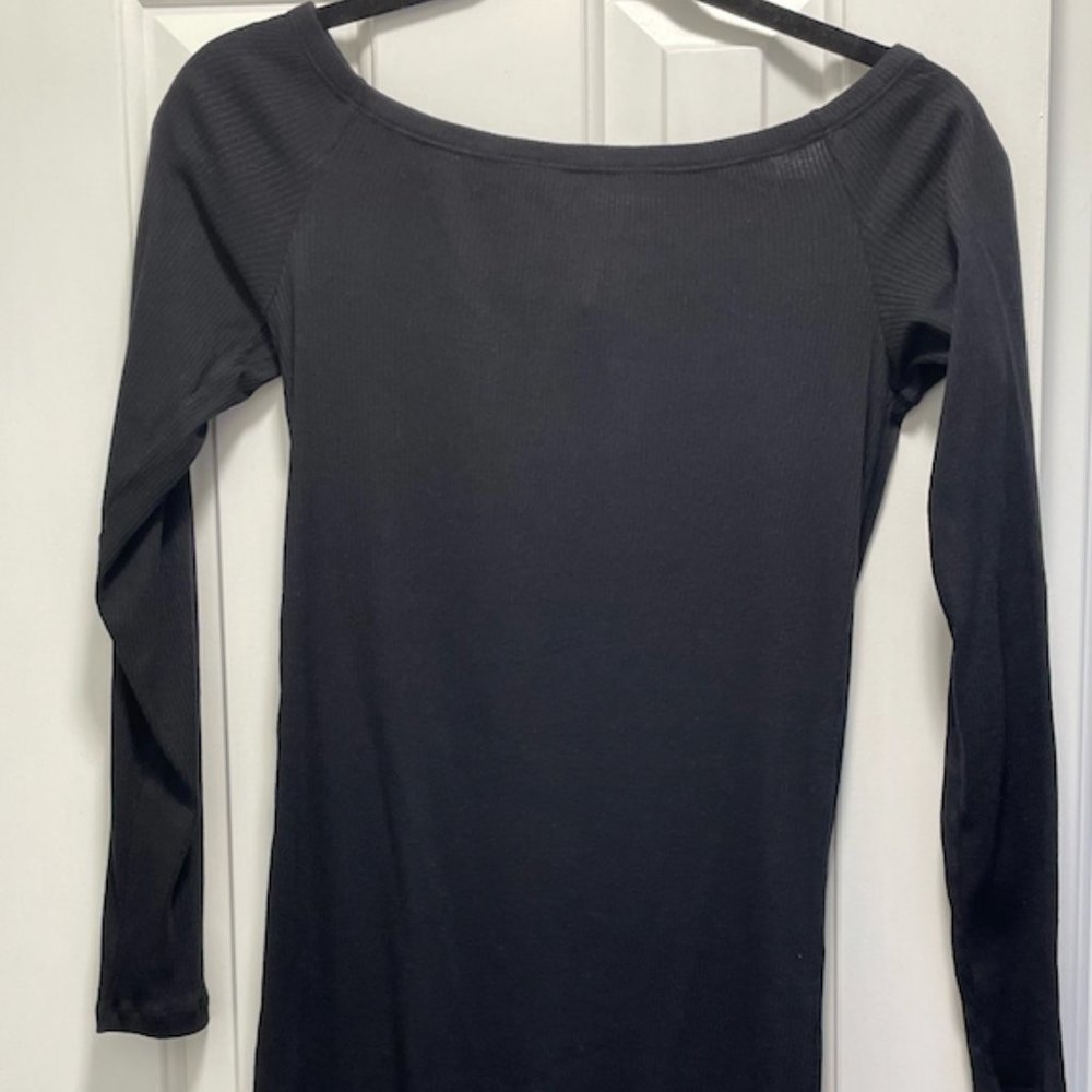Black Fitted Stretchy Midi Casual Dress from H&M SIZE M
